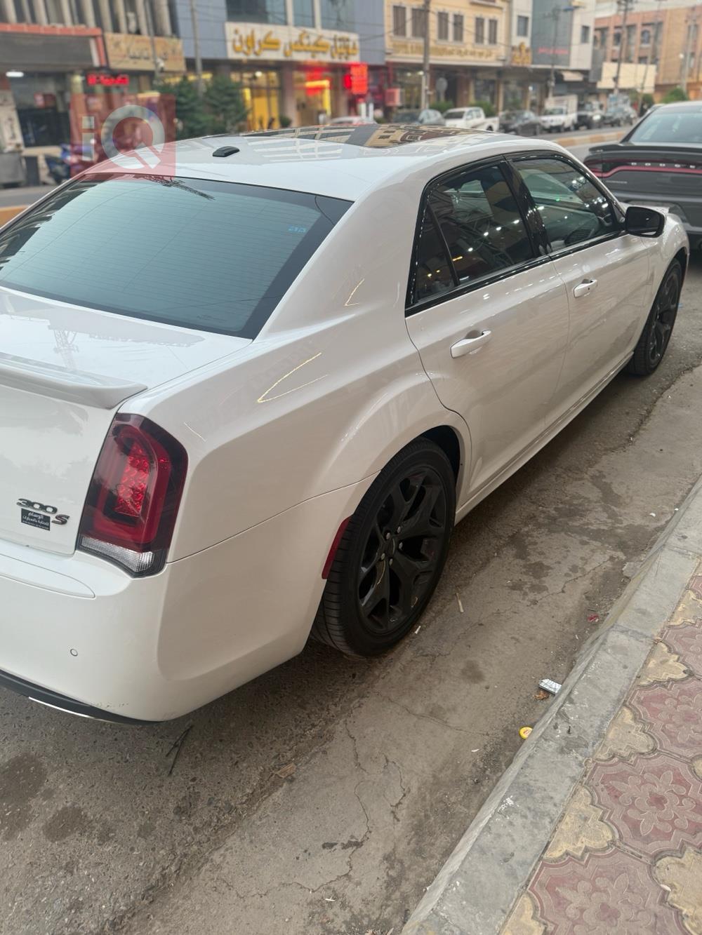 كرايسلر 300
